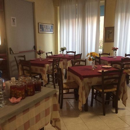 Hotel Rex Кианчано Терме Екстериор снимка