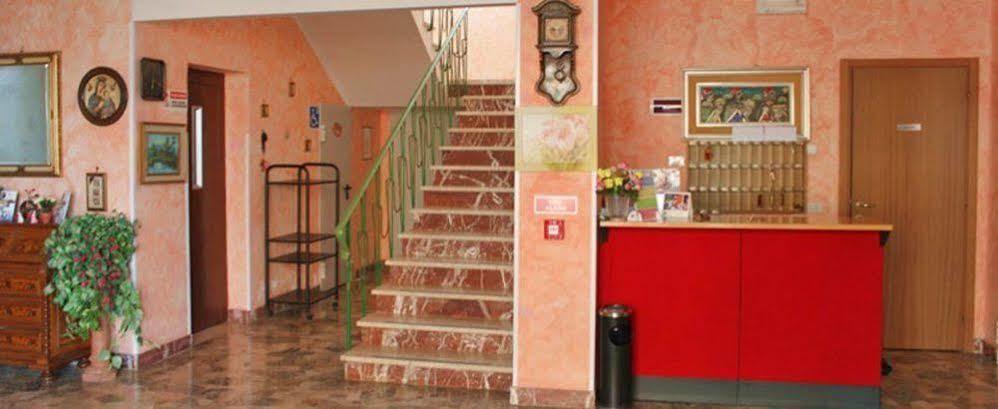 Hotel Rex Кианчано Терме Екстериор снимка
